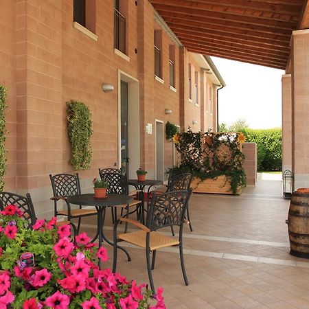 Agriturismo B&B Il Girasole Ориаго-ди-Мира Экстерьер фото